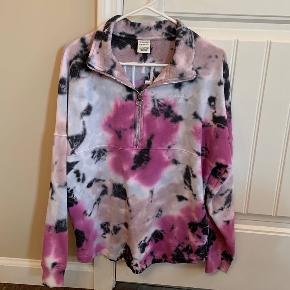 VS PINK sweater